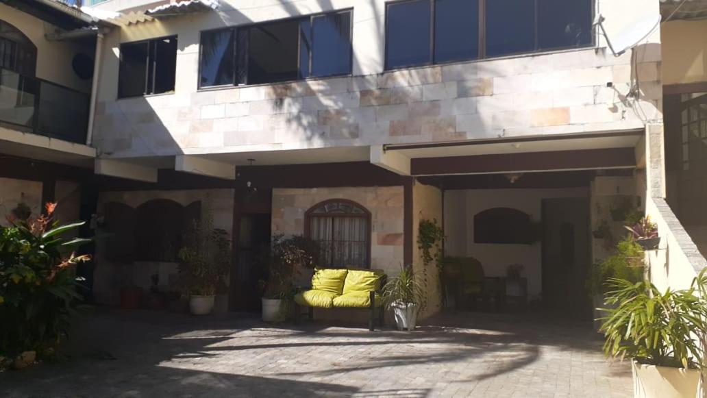 Suites Tropicana Guesthouse Кабу-Фриу Экстерьер фото